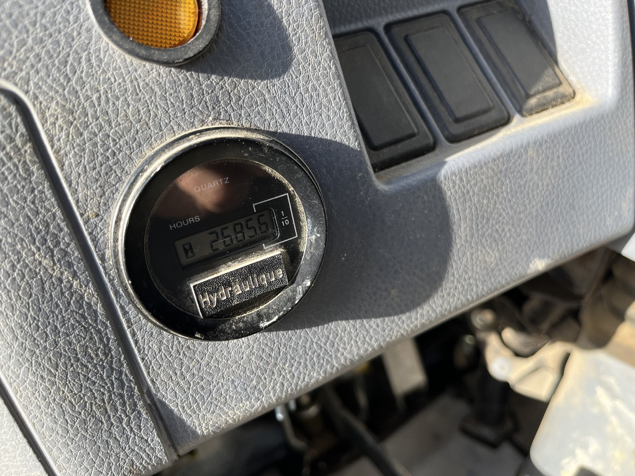 Mitsubishi Canter 7c15 — crédit-bail Mitsubishi Canter 7c15: photos 10