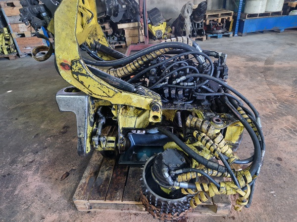 John Deere H 752 - Tête d'abattage: photos 2 John Deere H 752 - Tête d'abattage: photos 2