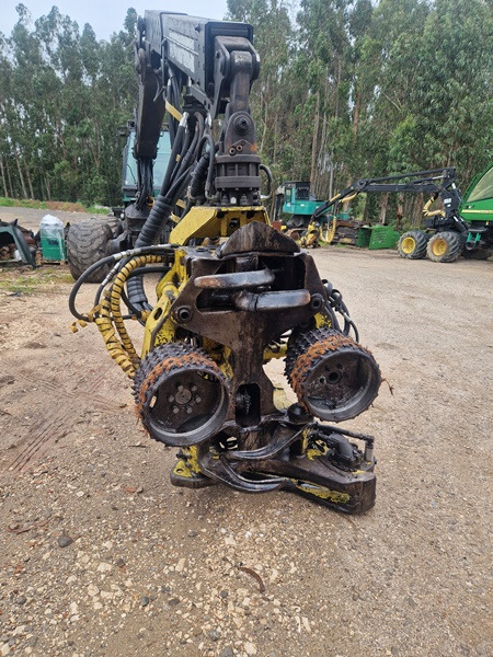 John Deere H 752 - Tête d'abattage: photos 1 John Deere H 752 - Tête d'abattage: photos 1