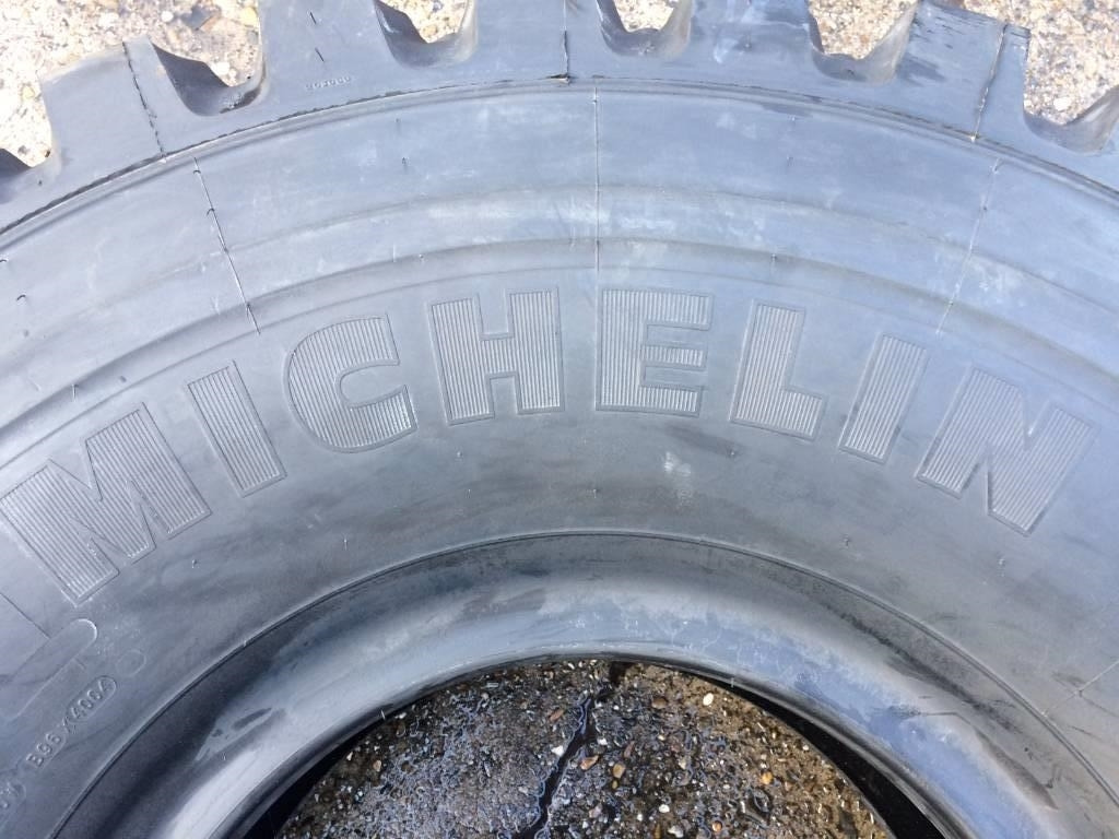 Michelin 16.00R20 XZL - USED EN 80% - Pneu pour Camion: photos 4 Michelin 16.00R20 XZL - USED EN 80% - Pneu pour Camion: photos 4