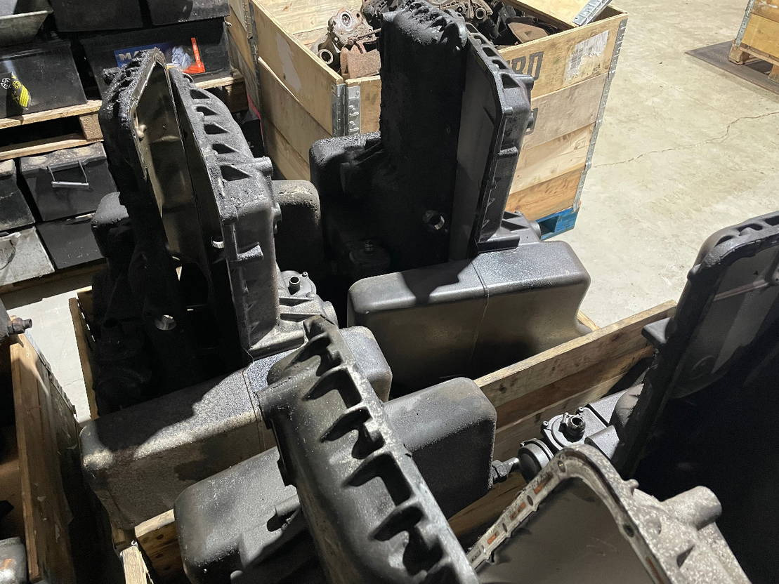 Carter d'huile pour Bus Mercedes-Benz Ölwanne Mercedes Motor OM 457 HLA A4570101113 OM457 Euro 5 EEV 15: photos 6 Carter d'huile pour Bus Mercedes-Benz Ölwanne Mercedes Motor OM 457 HLA A4570101113 OM457 Euro 5 EEV 15: photos 6