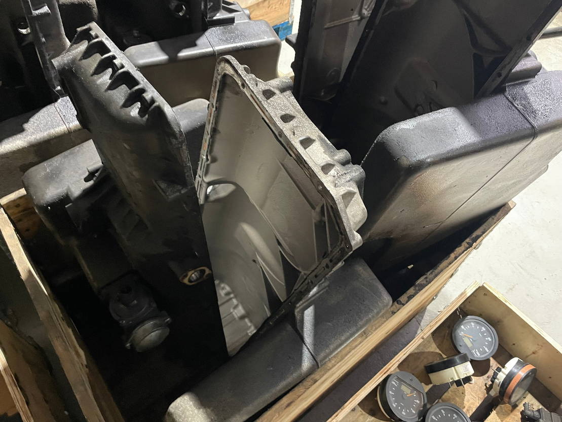 Carter d'huile pour Bus Mercedes-Benz Ölwanne Mercedes Motor OM 457 HLA A4570101113 OM457 Euro 5 EEV 15: photos 7 Carter d'huile pour Bus Mercedes-Benz Ölwanne Mercedes Motor OM 457 HLA A4570101113 OM457 Euro 5 EEV 15: photos 7