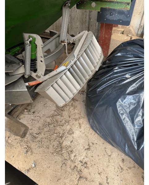 AMAZONE NOVIX - Distributeur d'engrais: photos 5 AMAZONE NOVIX - Distributeur d'engrais: photos 5