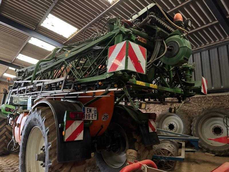 AMAZONE UX5200 - Pulvérisateur traîné: photos 3 AMAZONE UX5200 - Pulvérisateur traîné: photos 3