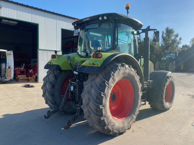 CLAAS ARION 640 CIS - Tracteur agricole: photos 4 CLAAS ARION 640 CIS - Tracteur agricole: photos 4