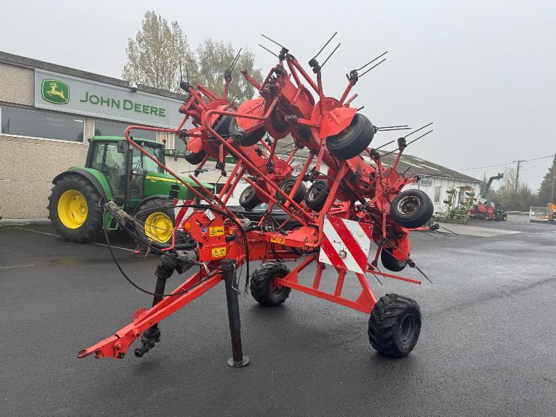 KUHN GF10802T - Faneuse: photos 1 KUHN GF10802T - Faneuse: photos 1