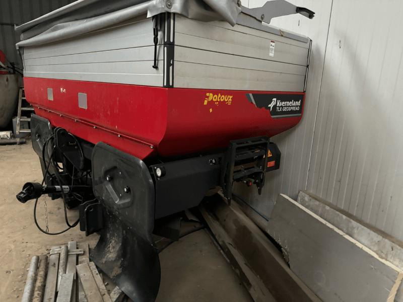 KVERNELAND TLX 3225 GEOSPRE - Distributeur d'engrais: photos 3 KVERNELAND TLX 3225 GEOSPRE - Distributeur d'engrais: photos 3