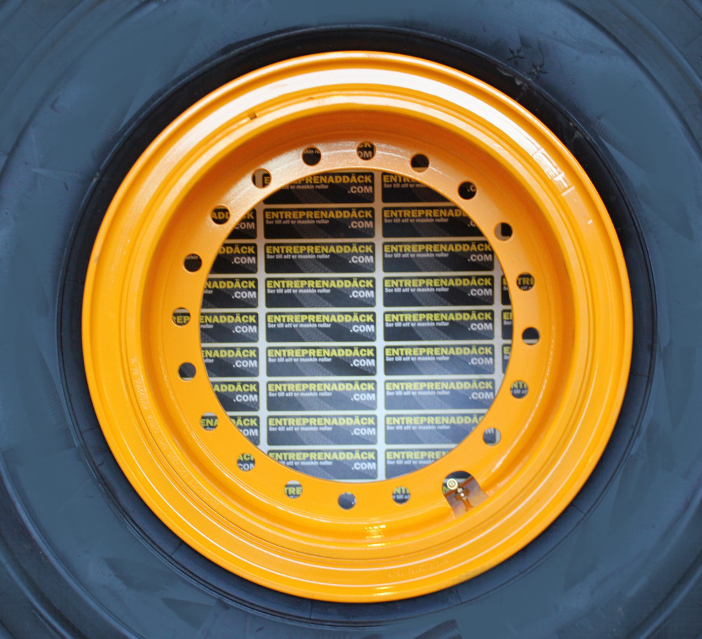 OTR Rim 19,5-25/2,5” 5-P for JCB 457 HT/AGRI (For Tyre 23,5R25/650/65R25) - Jante pour Chargeuse sur pneus: photos 1 OTR Rim 19,5-25/2,5” 5-P for JCB 457 HT/AGRI (For Tyre 23,5R25/650/65R25) - Jante pour Chargeuse sur pneus: photos 1