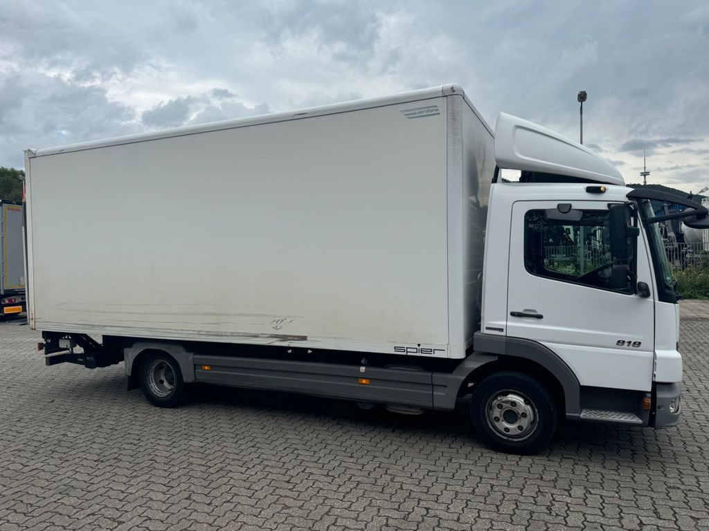 Mercedes-Benz 818 Mercedes-Benz 818 - Camion fourgon: photos 3 Mercedes-Benz 818 Mercedes-Benz 818 - Camion fourgon: photos 3