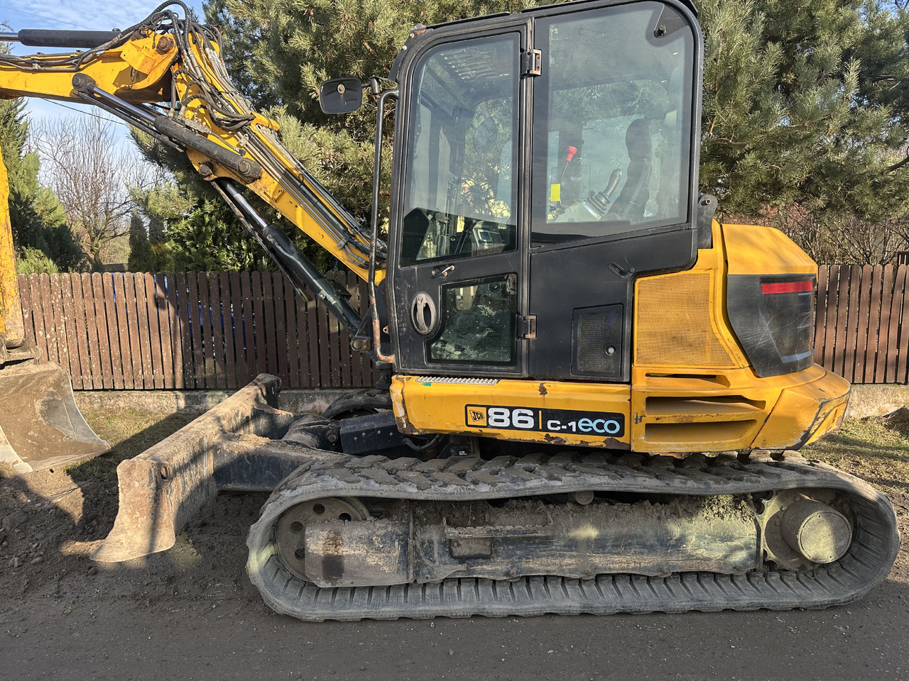 JCB 86C-1 ECO - Pelle sur chenille: photos 1 JCB 86C-1 ECO - Pelle sur chenille: photos 1