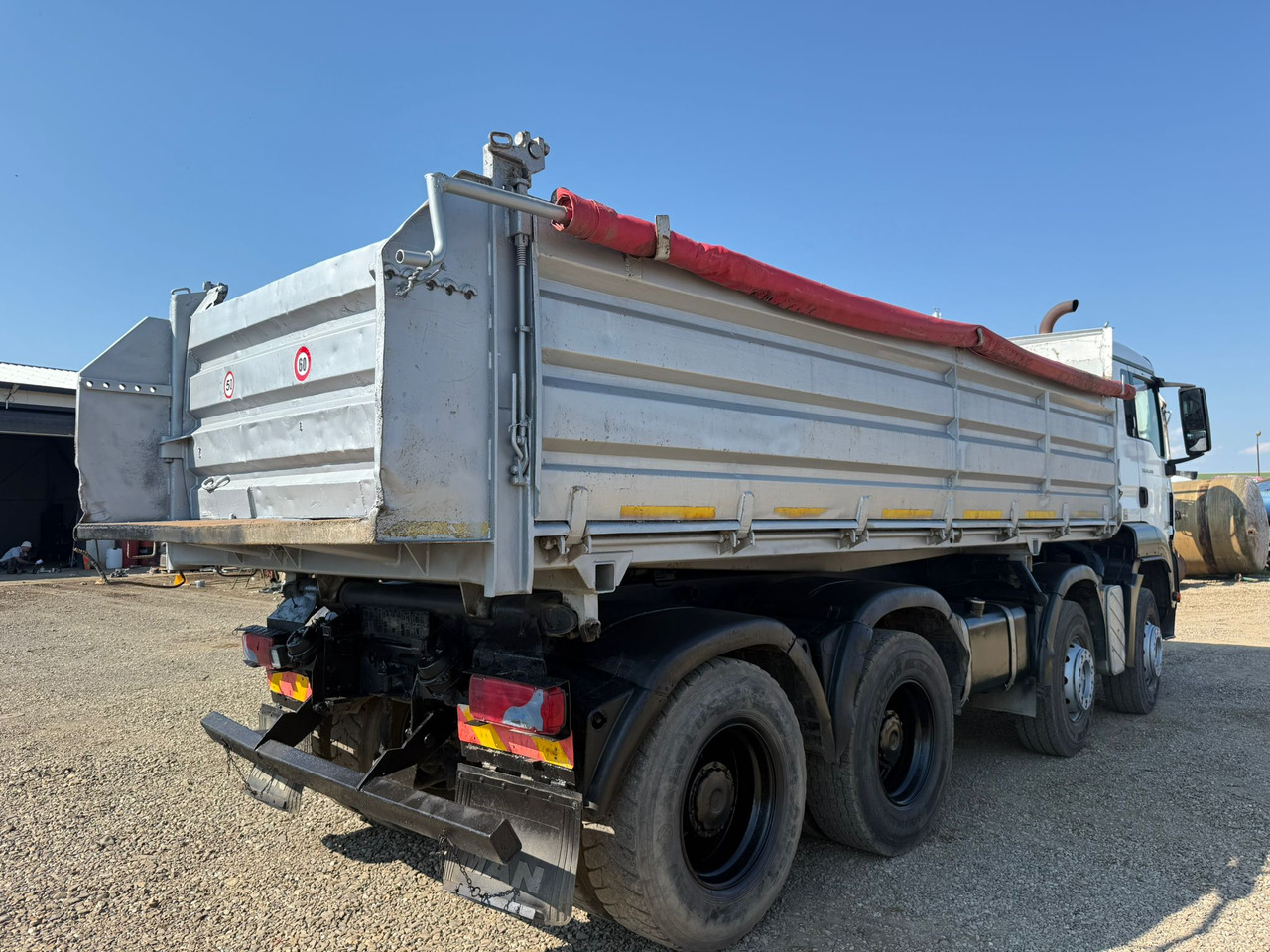 MAN TGS 8X4 Tipper - Camion benne: photos 5 MAN TGS 8X4 Tipper - Camion benne: photos 5