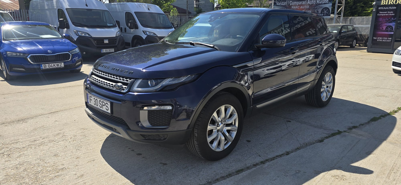 SUV Range Rover Evoque: photos 1