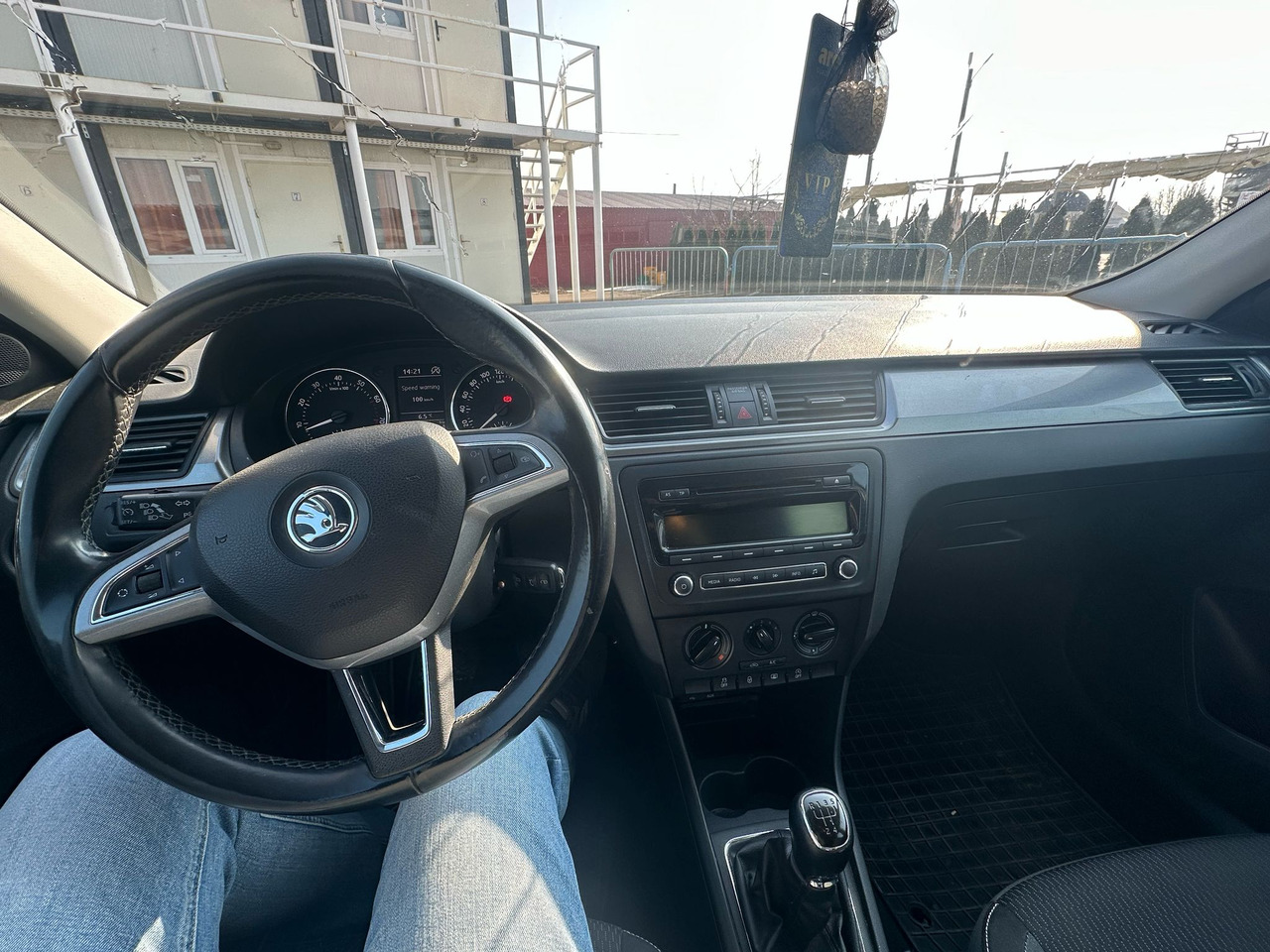 SKODA RAPID - Berline: photos 4 SKODA RAPID - Berline: photos 4