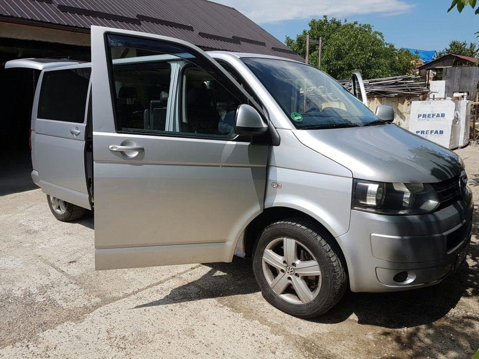 Minibus, Transport de personnes VOLKSWAGEN MULTIVAN: photos 8