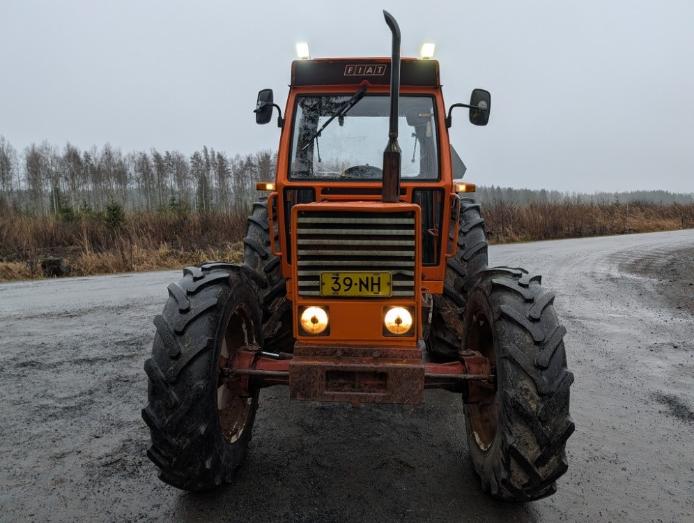 FIAT 780DT 4WD - Tracteur agricole: photos 5 FIAT 780DT 4WD - Tracteur agricole: photos 5