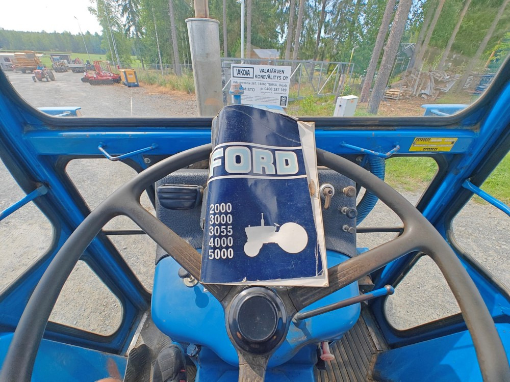 Tracteur agricole FORD 5000 traktori alkuperäiskuntoinen, Hara hytillä ja paljon hydrauliikkaa, katso video!: photos 17