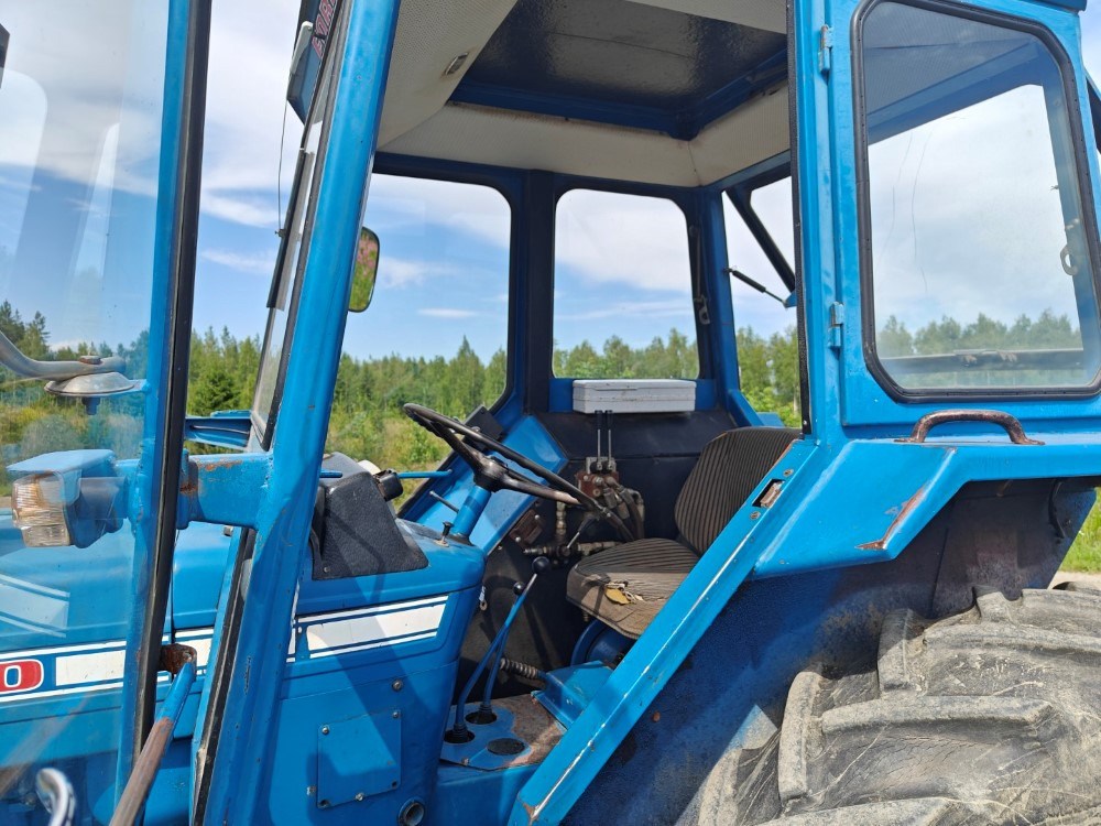 Tracteur agricole FORD 5000 traktori alkuperäiskuntoinen, Hara hytillä ja paljon hydrauliikkaa, katso video!: photos 14
