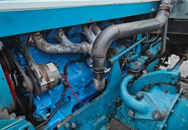 Tracteur agricole Ford County 1124 - kutoskoneella - KATSO VIDEO: photos 12