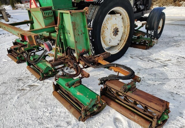 Ransomes kelaleikkuri 465cm hydraulinen, katso video - Broyeur à axe horizontal: photos 2 Ransomes kelaleikkuri 465cm hydraulinen, katso video - Broyeur à axe horizontal: photos 2