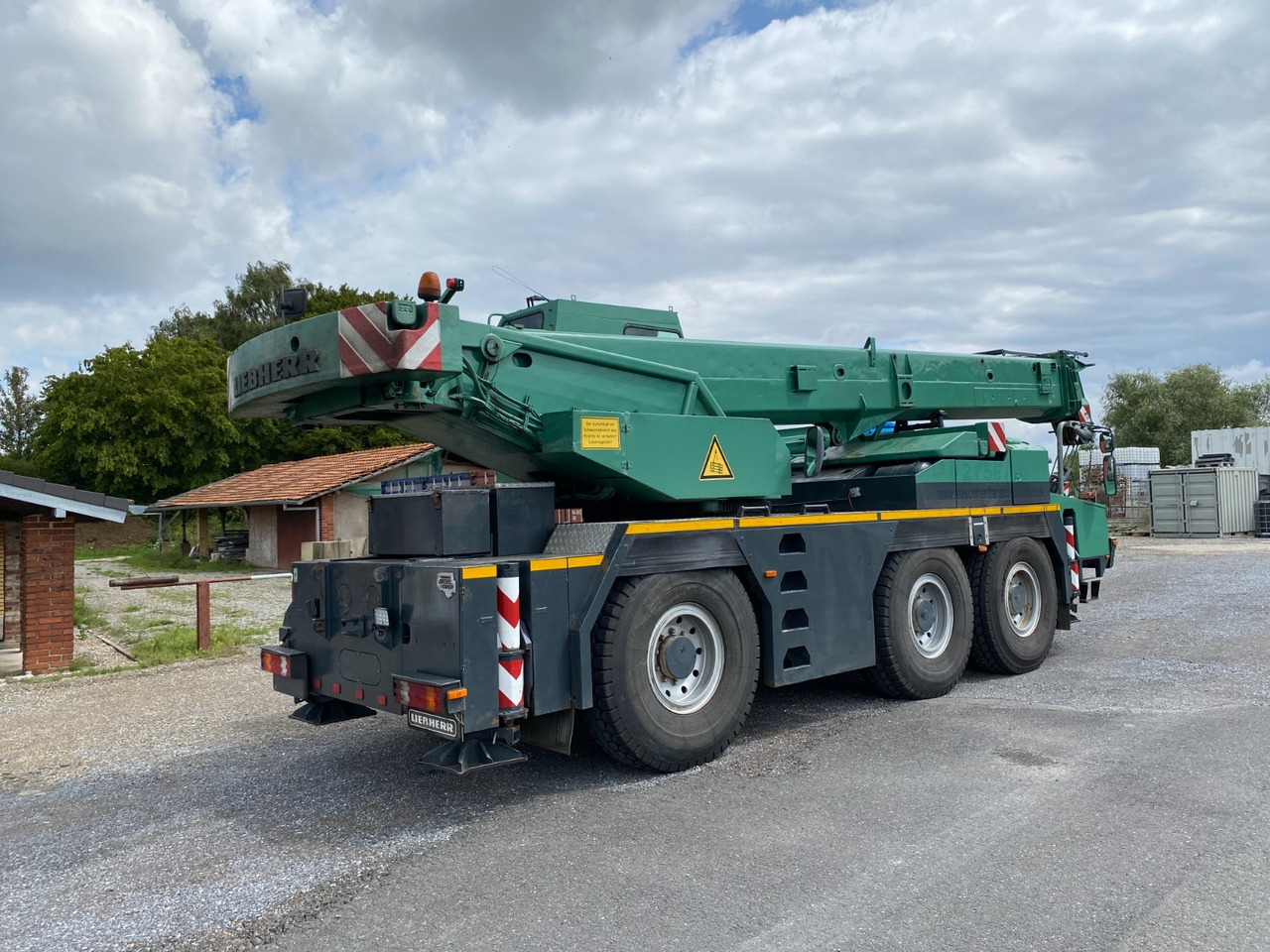 LIEBHERR LTM 1040 - Grue mobile: photos 1 LIEBHERR LTM 1040 - Grue mobile: photos 1