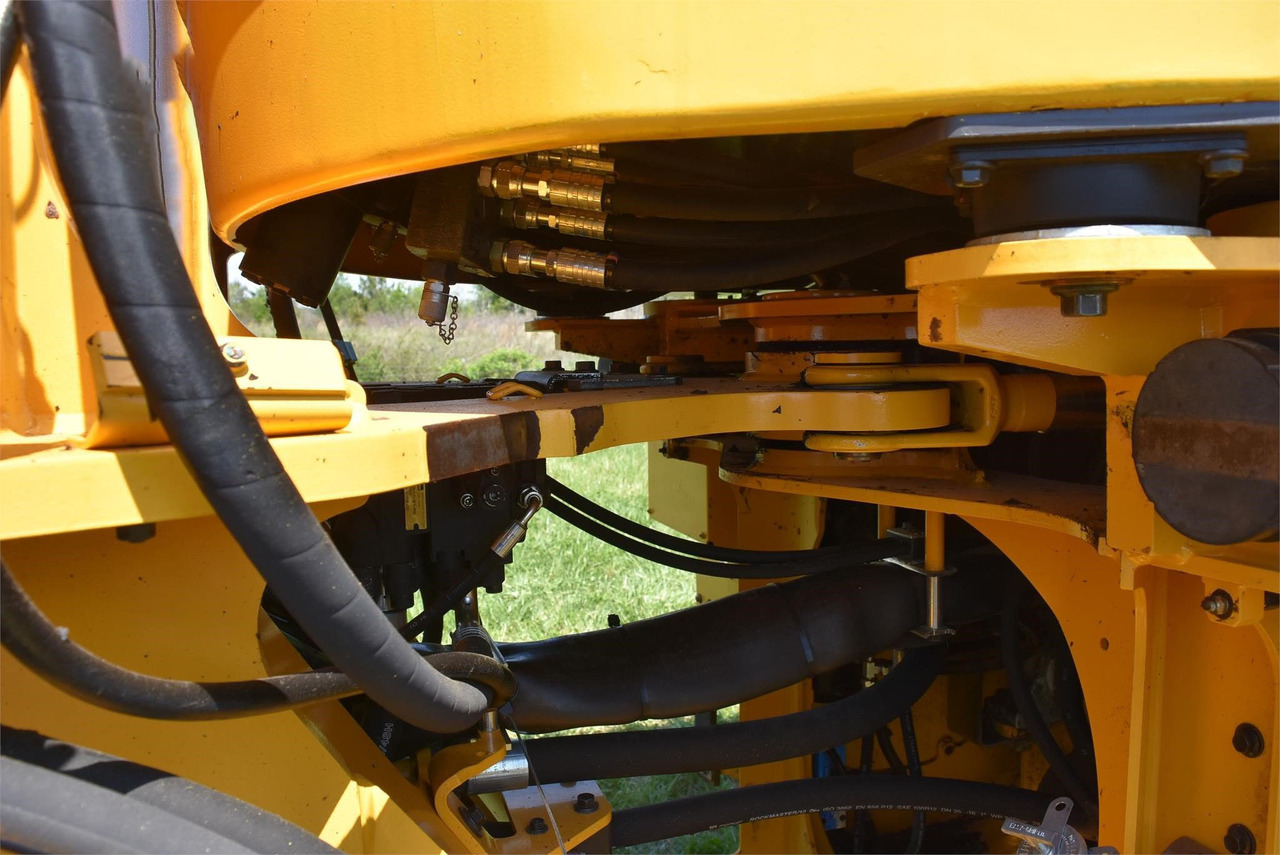 Volvo L90H - Chargeuse sur pneus: photos 5 Volvo L90H - Chargeuse sur pneus: photos 5