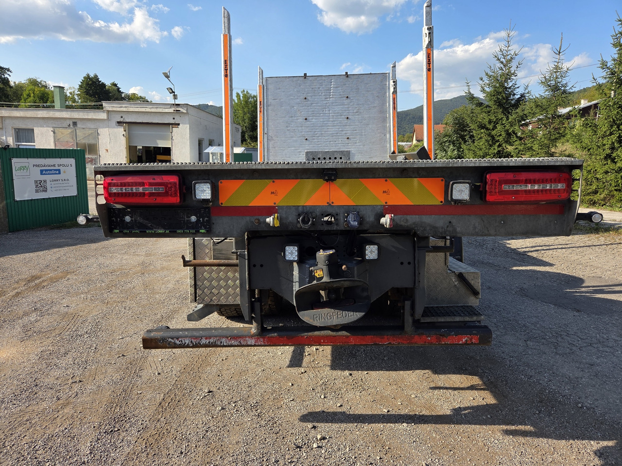 TATRA T158 - 510 PS 8P6R33 PHOENIX 6x6 - Camion grumier: photos 5 TATRA T158 - 510 PS 8P6R33 PHOENIX 6x6 - Camion grumier: photos 5