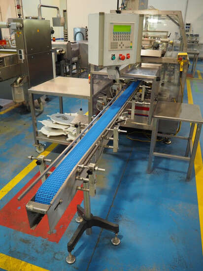 Paker sleeve machine Multipack RC11-80 U - Machine d'emballage et de conditionnement: photos 5 Paker sleeve machine Multipack RC11-80 U - Machine d'emballage et de conditionnement: photos 5