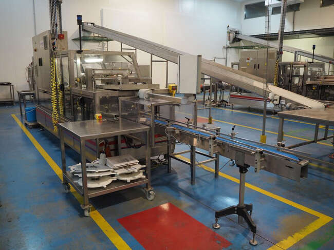 Paker sleeve machine Multipack RC11-80 U - Machine d'emballage et de conditionnement: photos 3 Paker sleeve machine Multipack RC11-80 U - Machine d'emballage et de conditionnement: photos 3