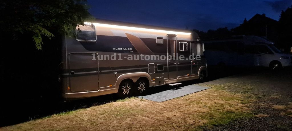 Bürstner Elegance I 910 G Solar/AHK/RFK/Alde/TwinSat/2xTV/Vollausstattung Elegance I 910 G Solar/AHK/RFK/Alde/TwinSat/2xTV/Vollausstattung - Camping-car intégral: photos 5 Bürstner Elegance I 910 G Solar/AHK/RFK/Alde/TwinSat/2xTV/Vollausstattung Elegance I 910 G Solar/AHK/RFK/Alde/TwinSat/2xTV/Vollausstattung - Camping-car intégral: photos 5