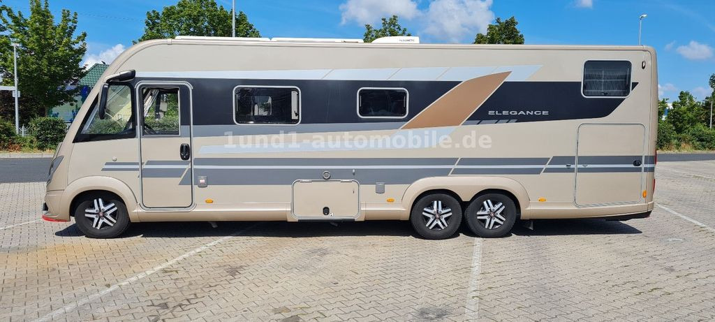 Bürstner Elegance I 910 G Solar/AHK/RFK/Alde/TwinSat/2xTV/Vollausstattung Elegance I 910 G Solar/AHK/RFK/Alde/TwinSat/2xTV/Vollausstattung - Camping-car intégral: photos 2 Bürstner Elegance I 910 G Solar/AHK/RFK/Alde/TwinSat/2xTV/Vollausstattung Elegance I 910 G Solar/AHK/RFK/Alde/TwinSat/2xTV/Vollausstattung - Camping-car intégral: photos 2
