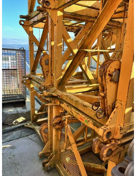 Liebherr 120K.1 towers sections - Grue à tour: photos 1 Liebherr 120K.1 towers sections - Grue à tour: photos 1