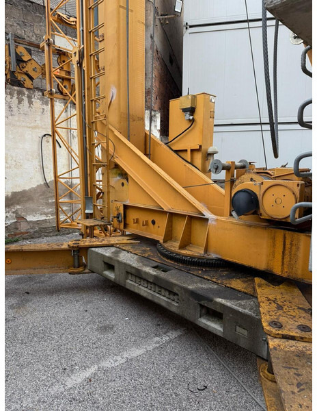 Liebherr 32K perfect, ready to load - Grue à tour: photos 4 Liebherr 32K perfect, ready to load - Grue à tour: photos 4