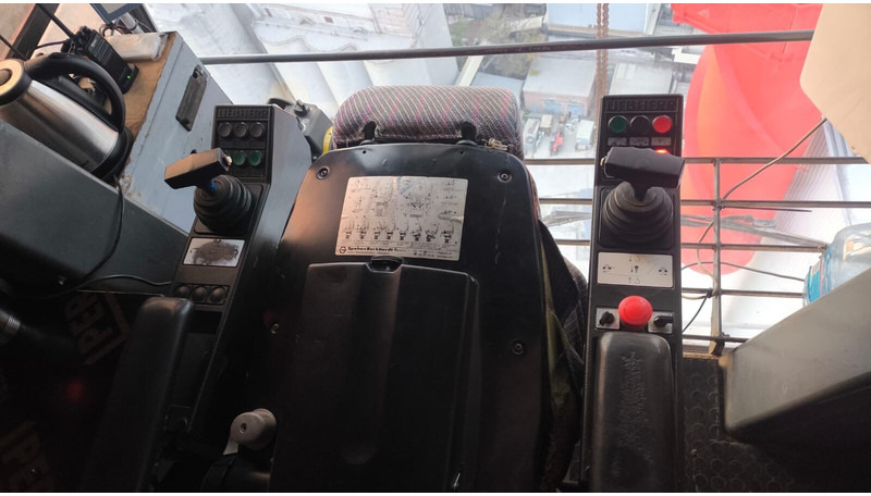 Liebherr 630EC-H40 Litronic - Grue à tour: photos 2 Liebherr 630EC-H40 Litronic - Grue à tour: photos 2