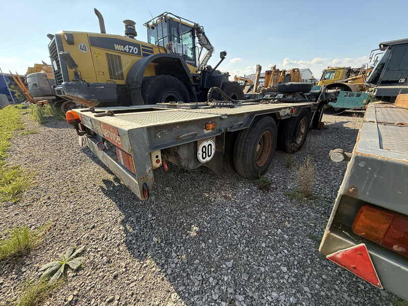 Liebherr 80km/h axeles 32K 35K 42K 50K 63K 71K 81K - Grue à tour: photos 4 Liebherr 80km/h axeles 32K 35K 42K 50K 63K 71K 81K - Grue à tour: photos 4