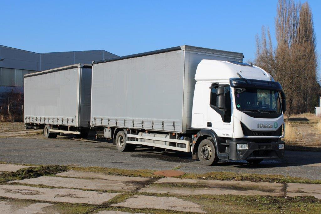 Iveco Eurocargo 120E250 - Camion à rideaux coulissants: photos 1 Iveco Eurocargo 120E250 - Camion à rideaux coulissants: photos 1