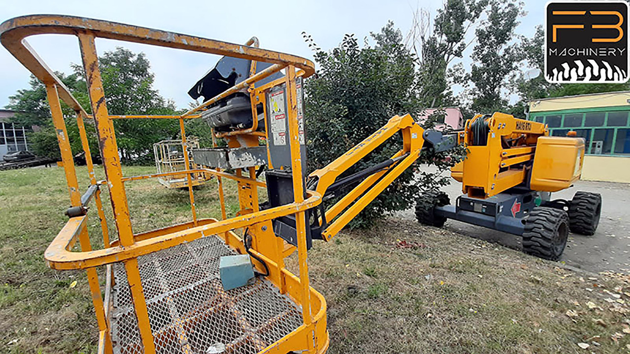 HAULOTTE 16 RTJ - Nacelle articulée: photos 1 HAULOTTE 16 RTJ - Nacelle articulée: photos 1
