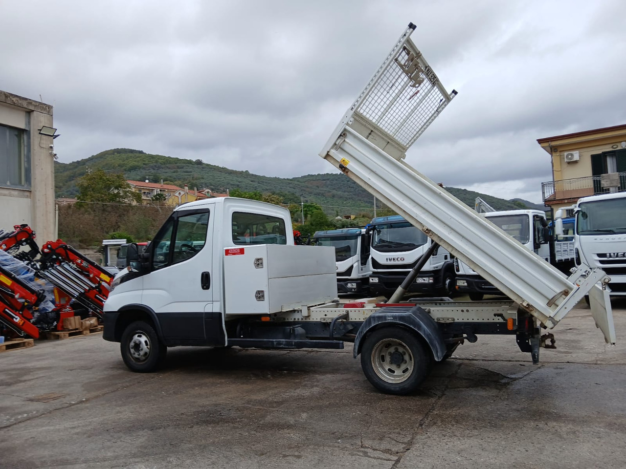 IVECO DAILY 35-120 — crédit-bail IVECO DAILY 35-120: photos 22