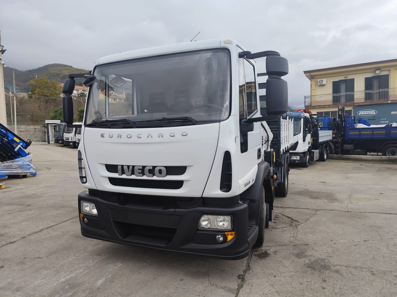 IVECO EUROCARGO 120E28P — crédit-bail IVECO EUROCARGO 120E28P: photos 19