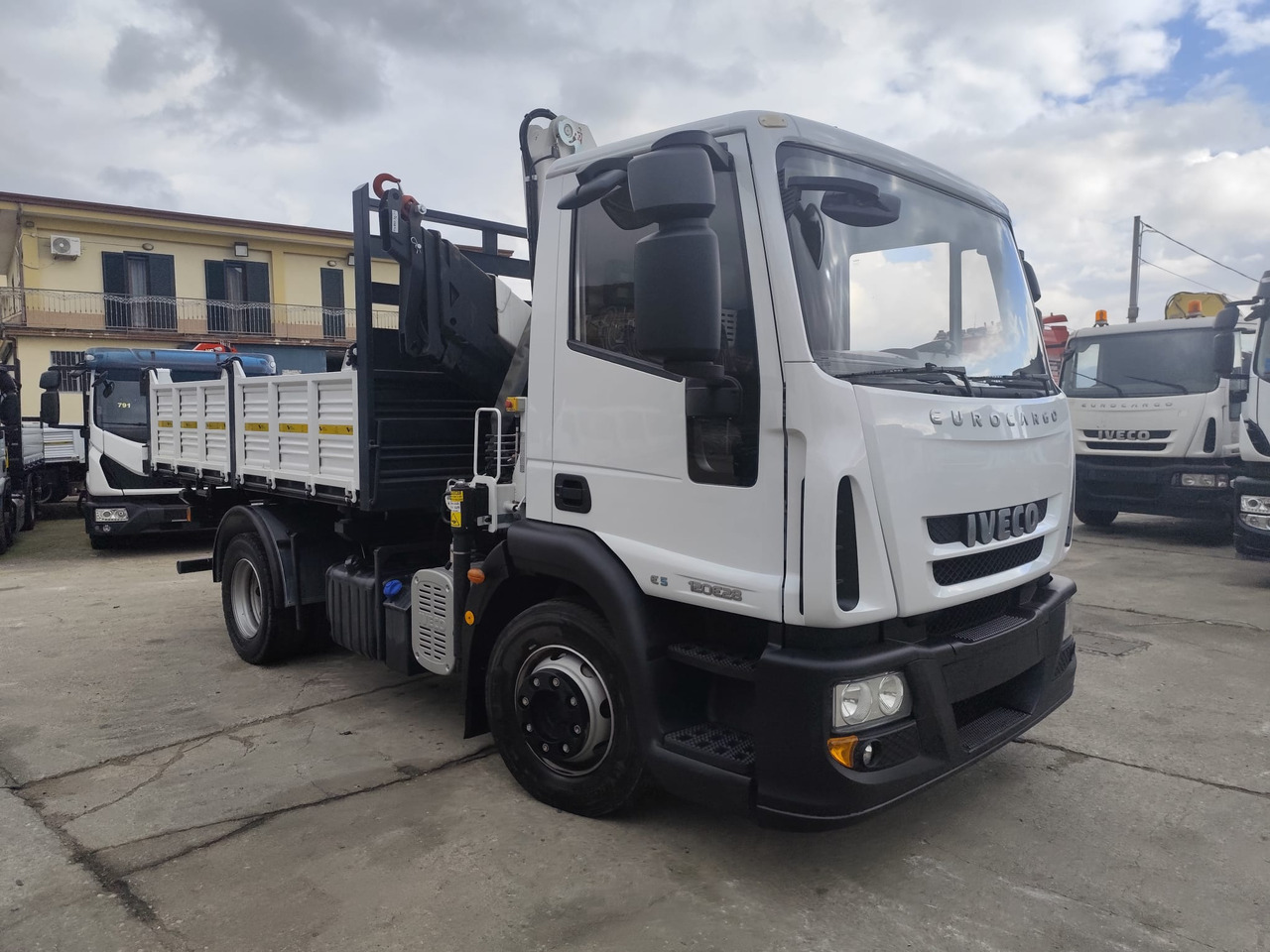 IVECO EUROCARGO 120E28P — crédit-bail IVECO EUROCARGO 120E28P: photos 16