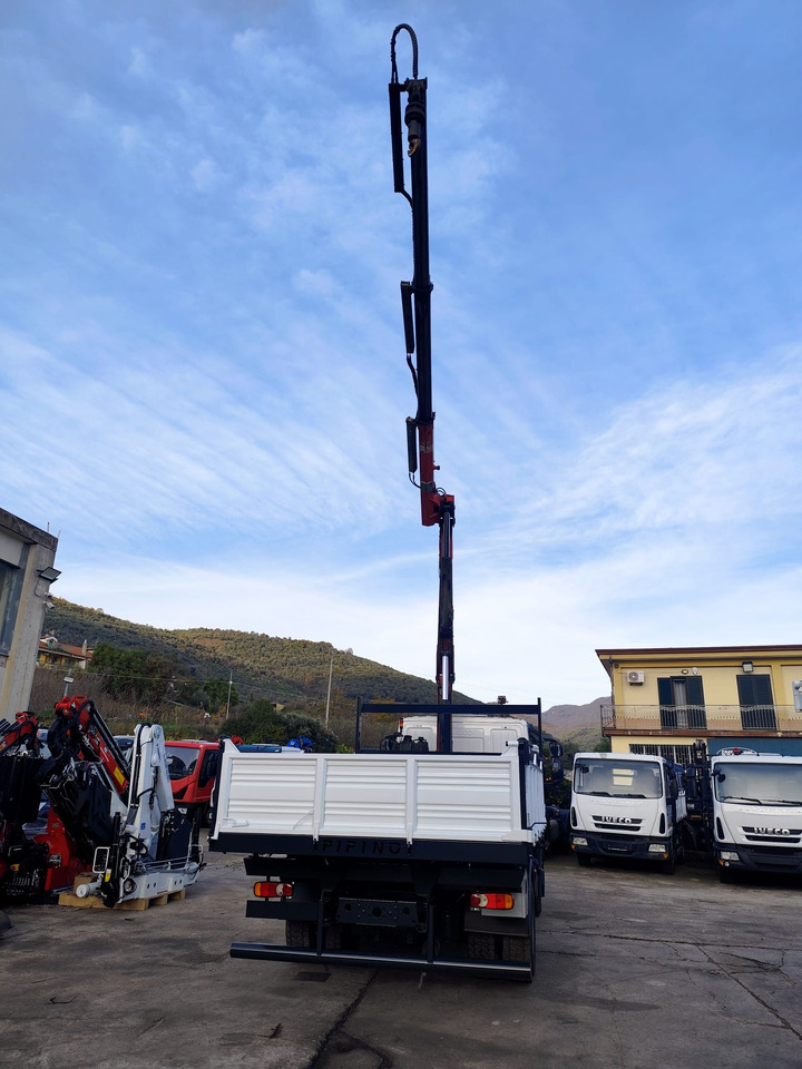 IVECO EUROCARGO 140-250 - Camion grue: photos 4 IVECO EUROCARGO 140-250 - Camion grue: photos 4