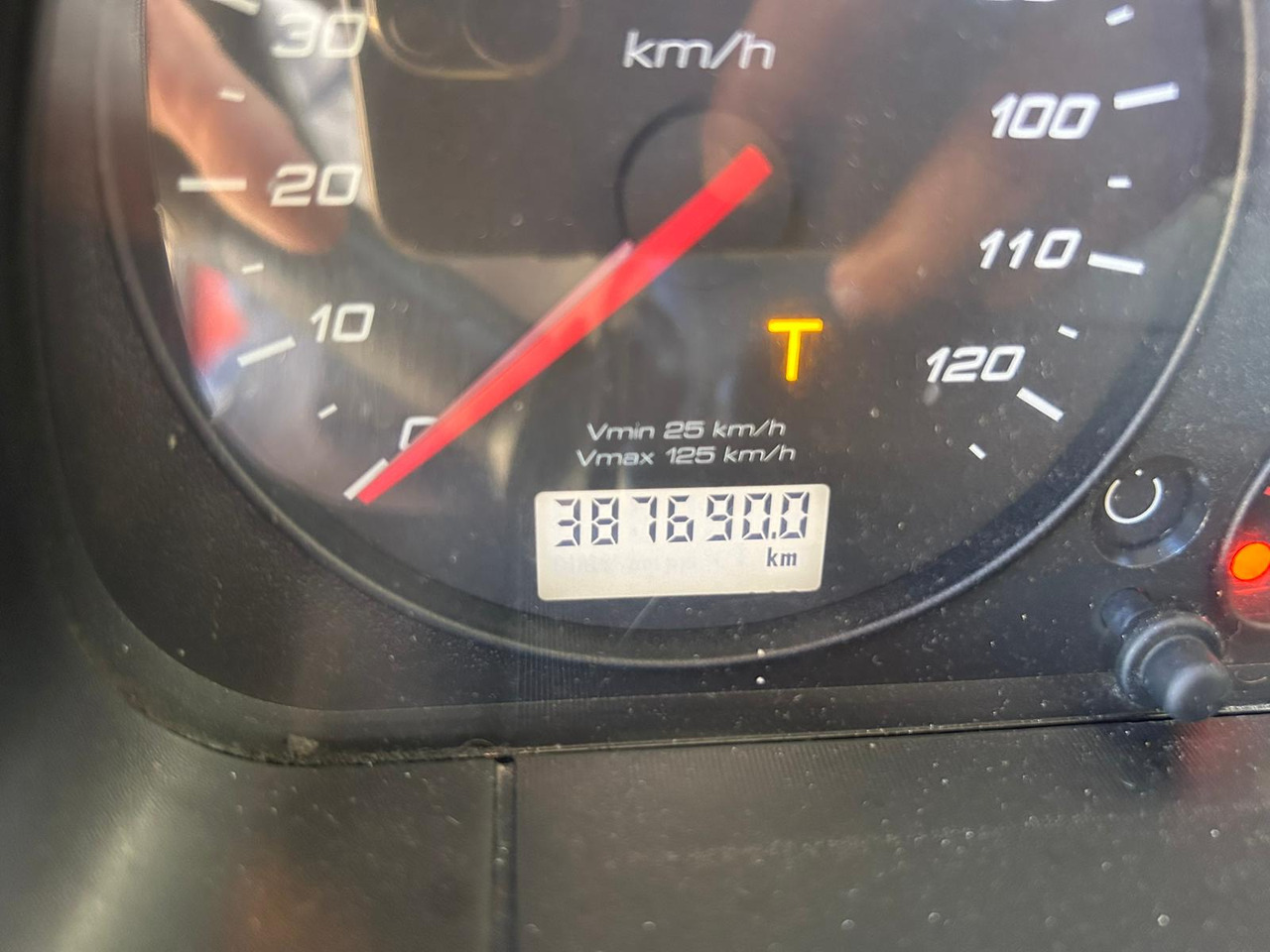 IVECO STRALIS 190S31 - Châssis cabine: photos 3 IVECO STRALIS 190S31 - Châssis cabine: photos 3