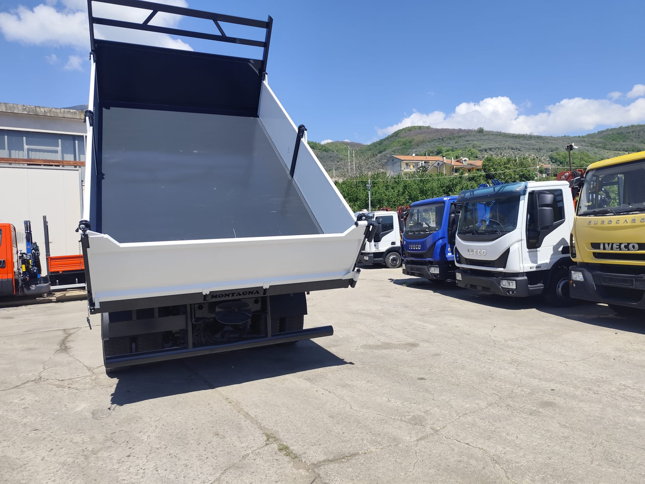 Camion grue, Camion benne IVECO STRALIS CUBE 190S33: photos 6