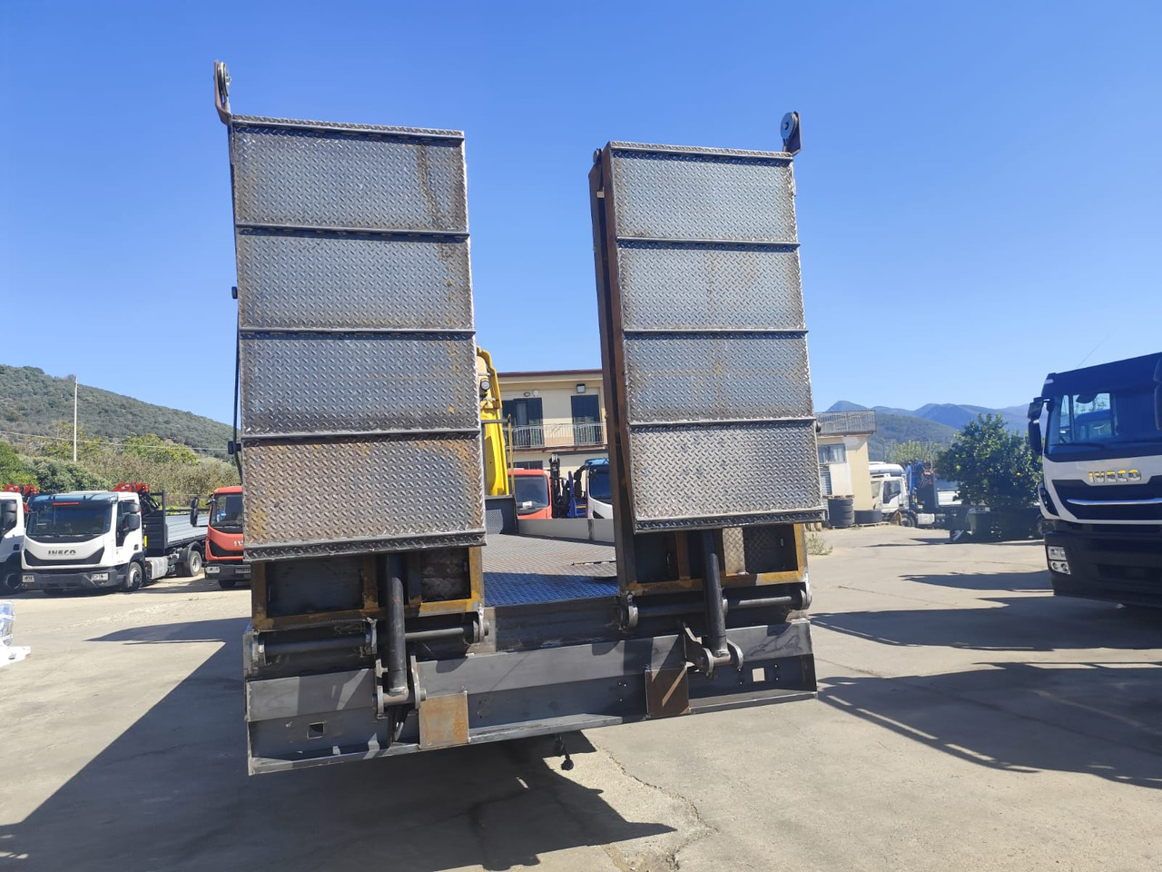 Camion plateau IVECO STRALIS CUBE AD260S42: photos 15