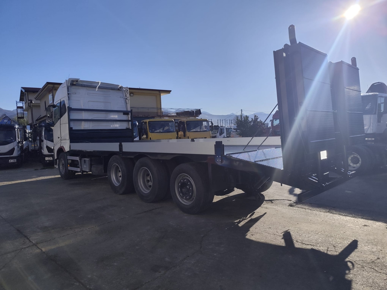 Camion plateau VOLVO FH16.660: photos 22