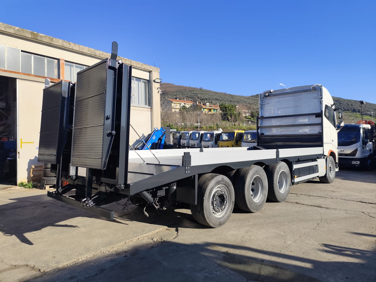 Camion plateau VOLVO FH16.660: photos 19