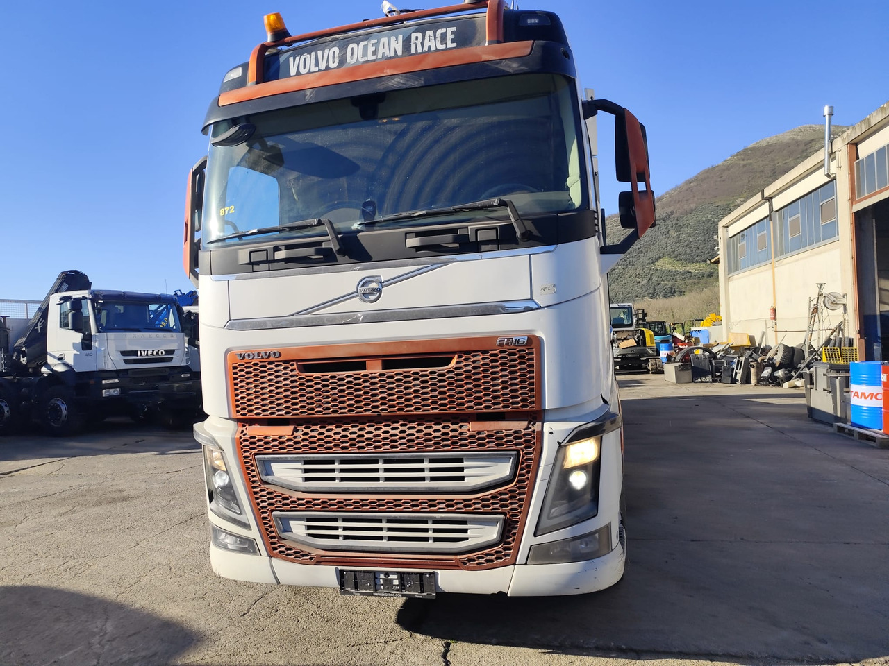 Camion plateau VOLVO FH16.660: photos 13