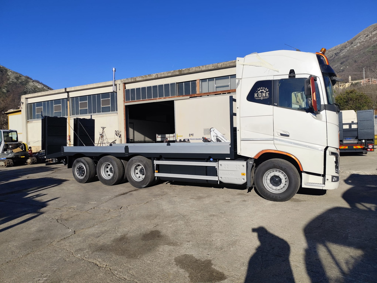 Camion plateau VOLVO FH16.660: photos 12