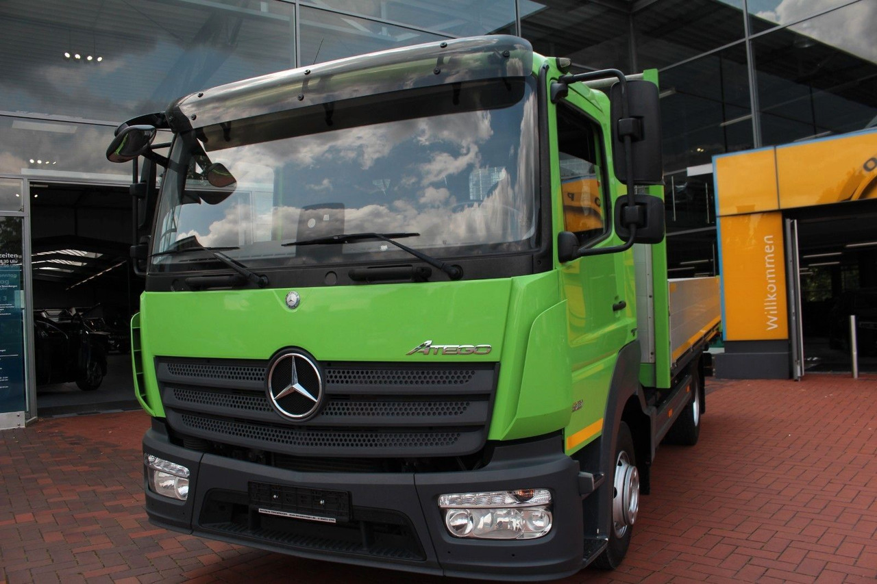 Mercedes-Benz Atego Pritsche 921 - Utilitaire plateau: photos 2 Mercedes-Benz Atego Pritsche 921 - Utilitaire plateau: photos 2