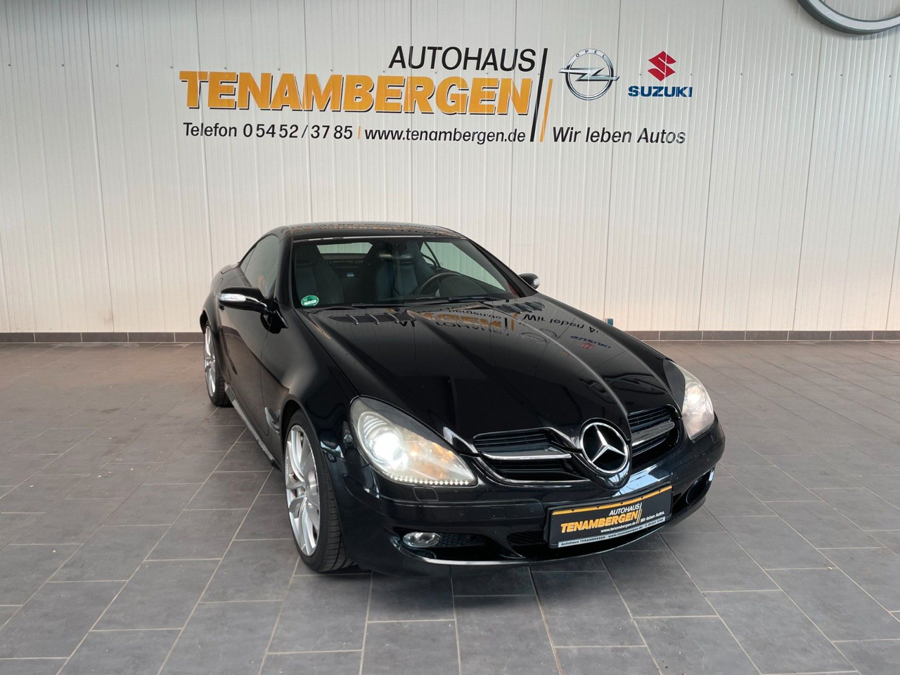 Mercedes-Benz SLK 200 SLK Roadster Navi Leder - Voiture: photos 2 Mercedes-Benz SLK 200 SLK Roadster Navi Leder - Voiture: photos 2