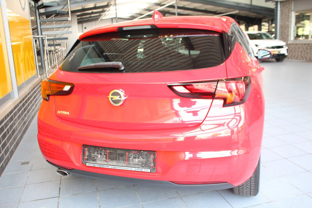 Opel Astra K Lim. Innovation Navi Voll-LED Kamera - Berline: photos 4 Opel Astra K Lim. Innovation Navi Voll-LED Kamera - Berline: photos 4